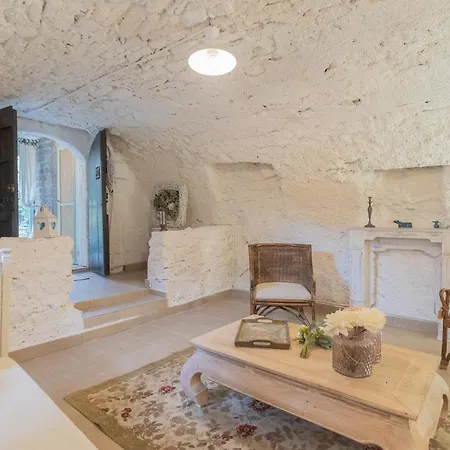 Romantic House With Jacuzzi By Rent All Como Vecchio Appartement *