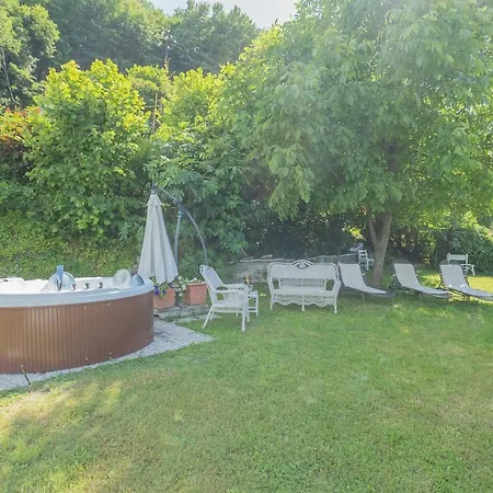 Romantic House With Jacuzzi By Rent All Como Vecchio Appartement Lezzeno